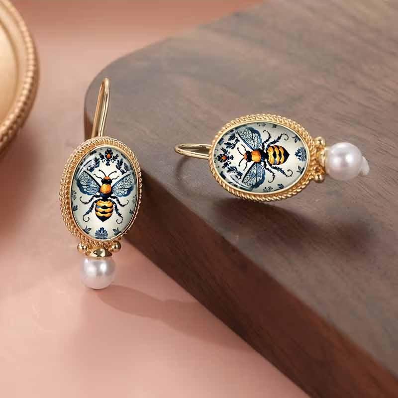 Vintage Bee Illustration Print Earrings, Elegant French European Style All-Match Drop Ear Jewelry for Women