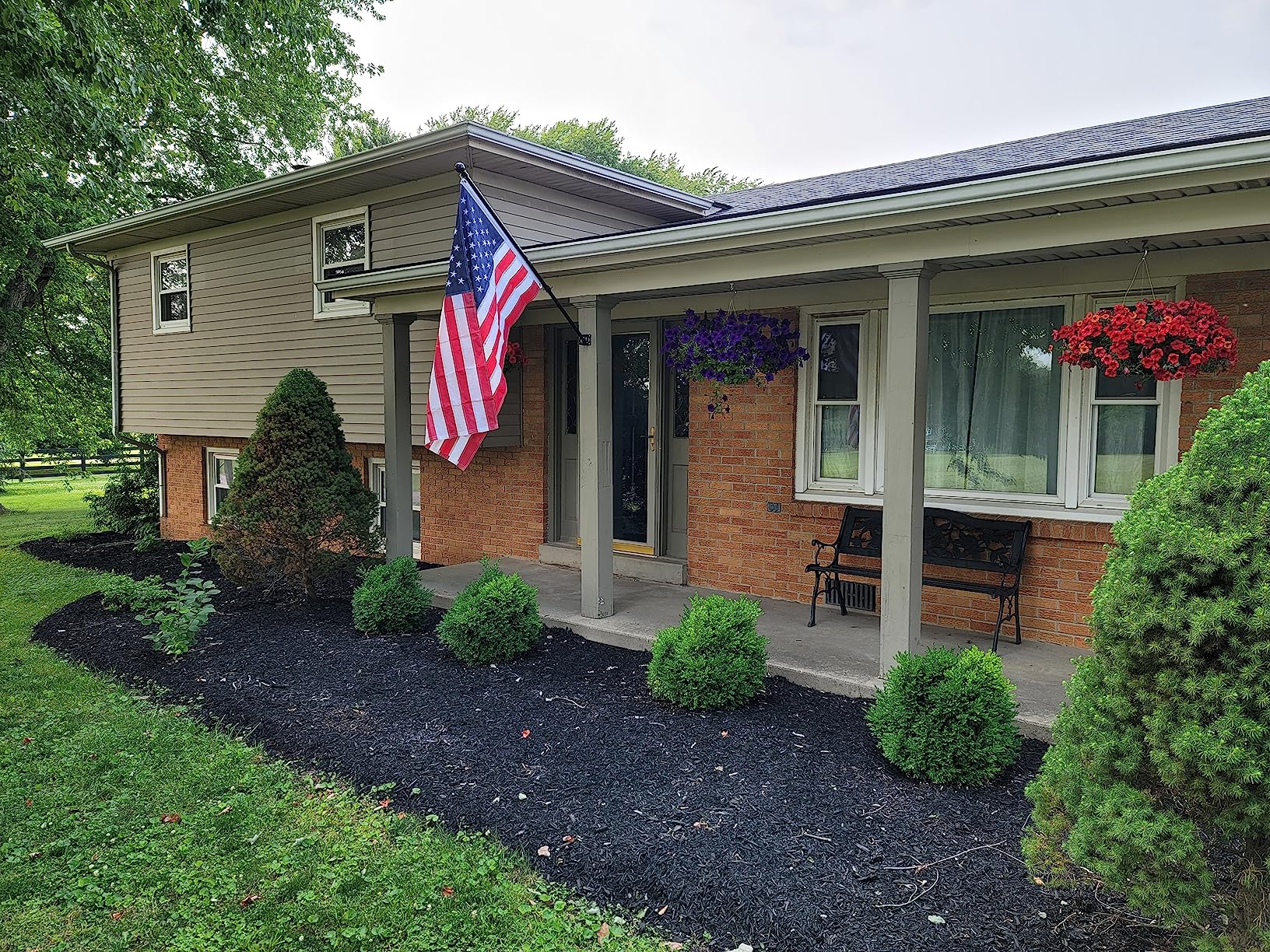 Barcetine House Fag Pole Kit-Heavy Duty Metal Flagpole Holder for Outside House,Tangle-Free, Multi-Position Mounting Bracket for Porch,Outdoor,Garden Barcetine House Fag Pole Kit-Heavy Duty Metal Flagpole Holder for Outside House,Tangle-Free, Multi-Position Mounting Bracket for Porch,Outdoor,Garden