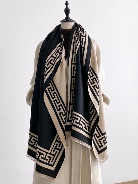 Geometric Print Textured Blanket Scarf with Fringe Trim, Soft Warm Shawl for Fall & Winter, Fashion Accessory for Women & Girls