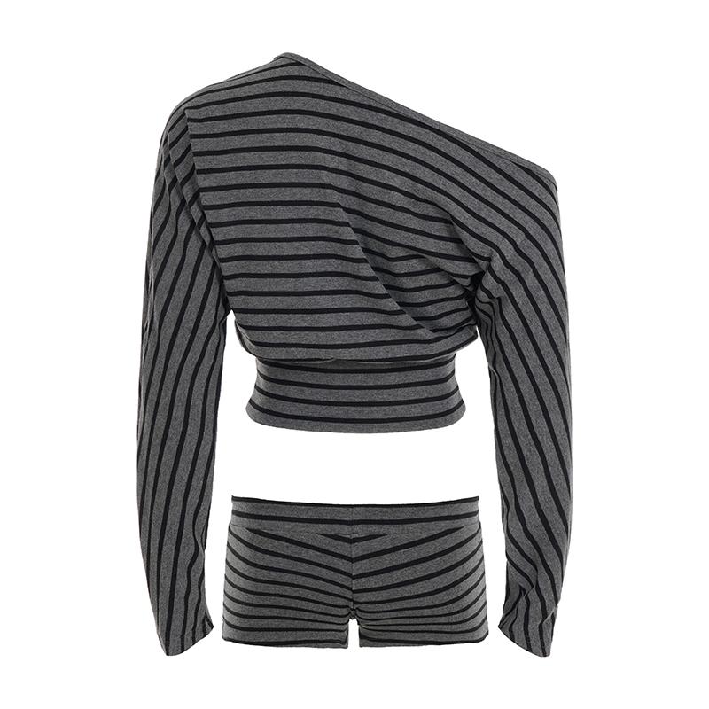 Women's Soft One-Shoulder Top and Shorts Set, Casual Loungewear Set, Casual and Trendy Fashion Style