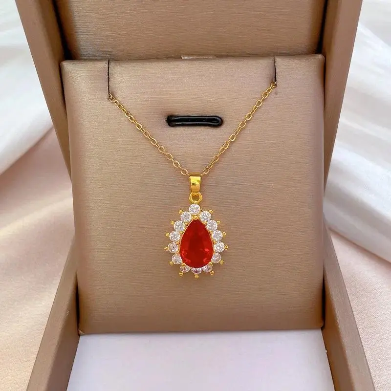 Red Rhinestone WaterDrop Pendant Necklace for Women Titanium Steel Clavicle Chain Luxury Wedding Anniversary Necklace
