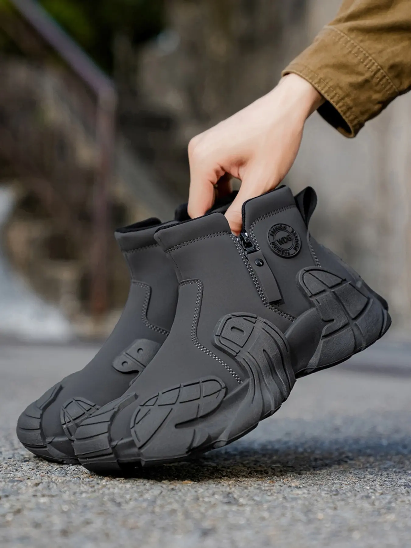 2025 New Men's High-Top Casual Durable Outdoor Hiking Shoes, Outdoor Footwear | Military Style & Street Fashion Fusion, Functional & Stylish, Non-Slip Breathable, Perfect for Daily Wear & Outdoor Adventures - Autumn/Winter Must-Have!