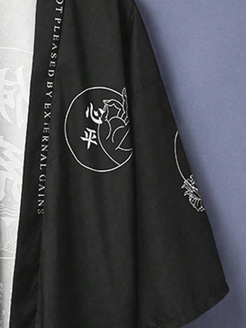 Loose Street Fashion Kimono Shirt for Summer, Japanese Style Seven-Quarter Sleeve Coat, Lightweight Couple's Jacket for Casual Wear Loose Street Fashion Kimono Shirt for Summer, Japanese Style Seven-Quarter Sleeve Coat, Lightweight Couple's Jacket for Casual Wear