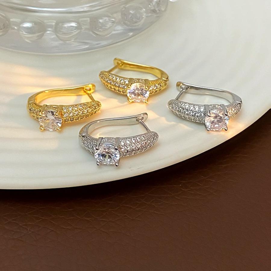 Korean version of popular jewelry, eight hearts and eight arrows, like water, ear buckles, temperament, light luxury and versatile, high-end earrings, earrings.