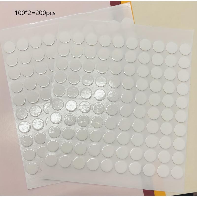 200pcs Double-sided Adhesive Tape Dots Clear 10mm/0.5” Round Stickers Acrylic No Trace Transparent Adhesive Detachable Putty Tape Glue Tape For Hanging On The Wall For Decoration