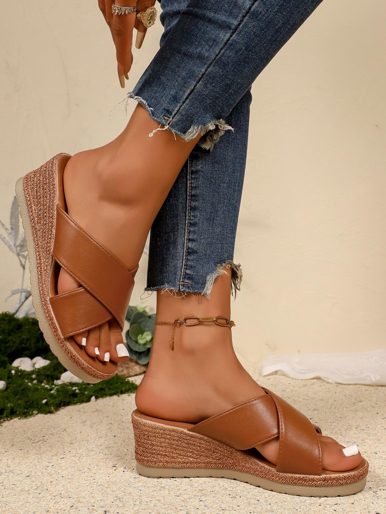 Women's Summer New Thick Sole Sandals, Versatile Casual High Heel Slippers, Comfortable Outdoor Wear, Trendy Footwear for Women