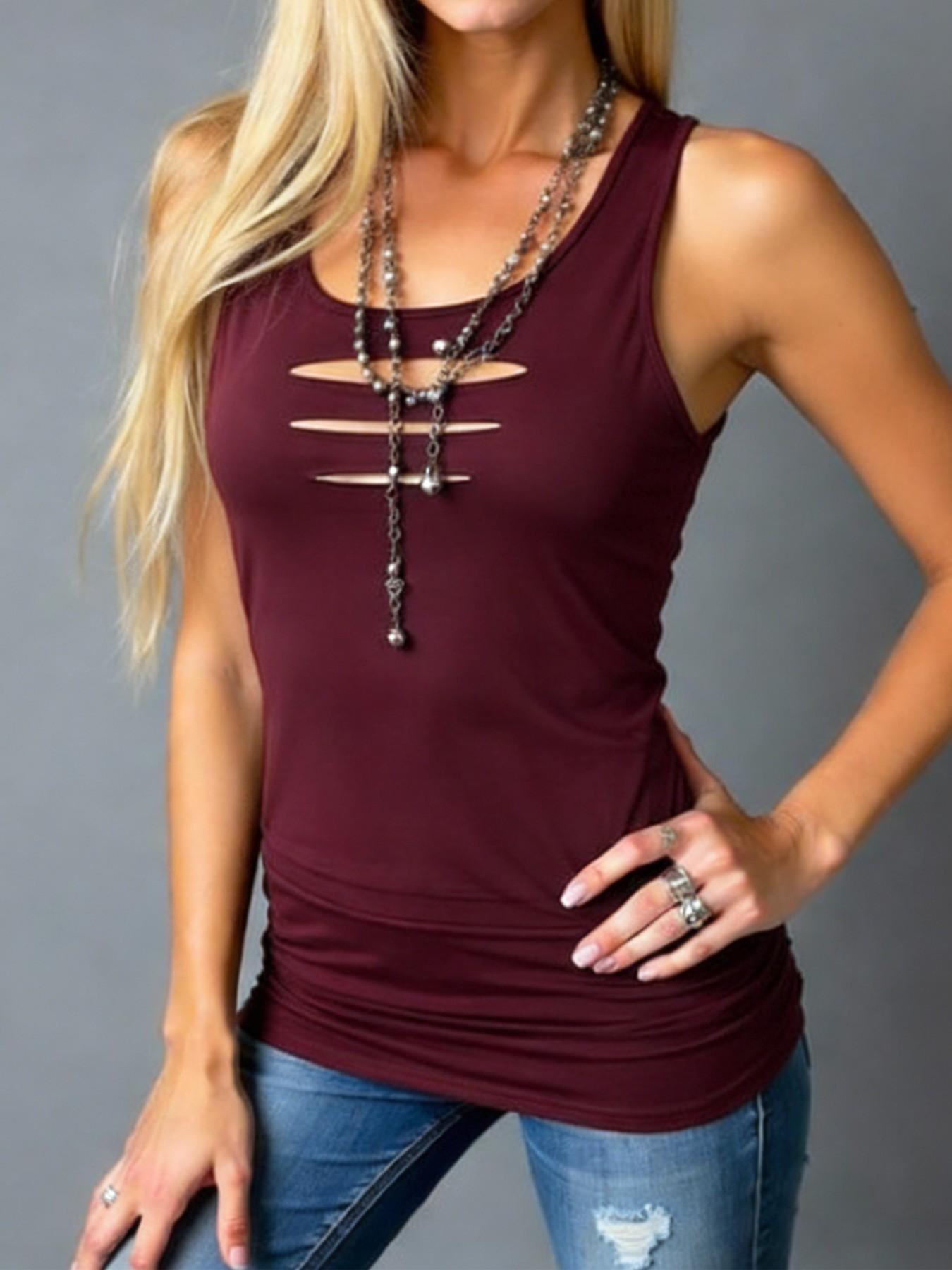 Women's Cut Out Sleeveless Tank Top with Ruched Sides, Soft Comfortable Fabric for Casual Daily Wear, Stylish and Versatile