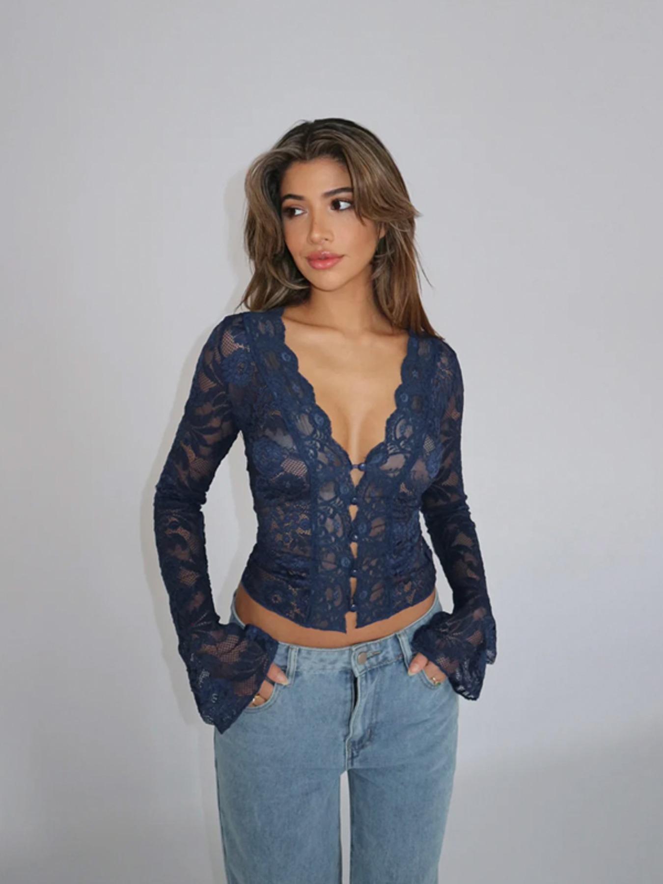 Women's Plain Scallop Trim Button Front Flounce Sleeve Lace Top, Casual V Neck Long Sleeve Top for Fall & Winter, Women's Clothing for Daily Wear Valentine's Day, Gift,  Going Out Tops