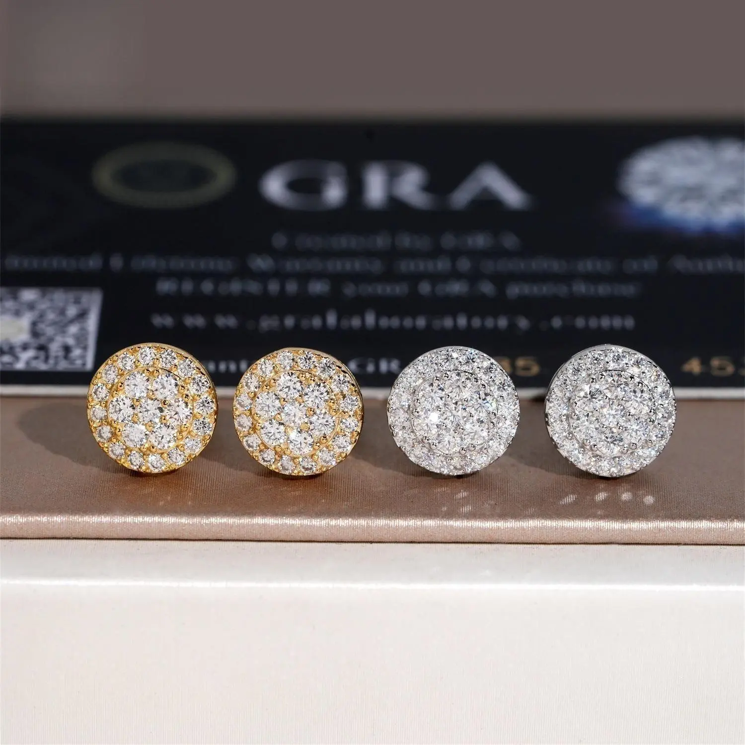 [ICE HUE]18K Gold Vacuum Plated S925 with 5A+ Sri Lanka Moissanite, Round 9.7mm Stud Earrings for Women Men, Luxury Simple Classic Hip Hop Sporty Style, Daily Wear Casual Fashion Gift Idea, Earring For Women, Men's Earrings