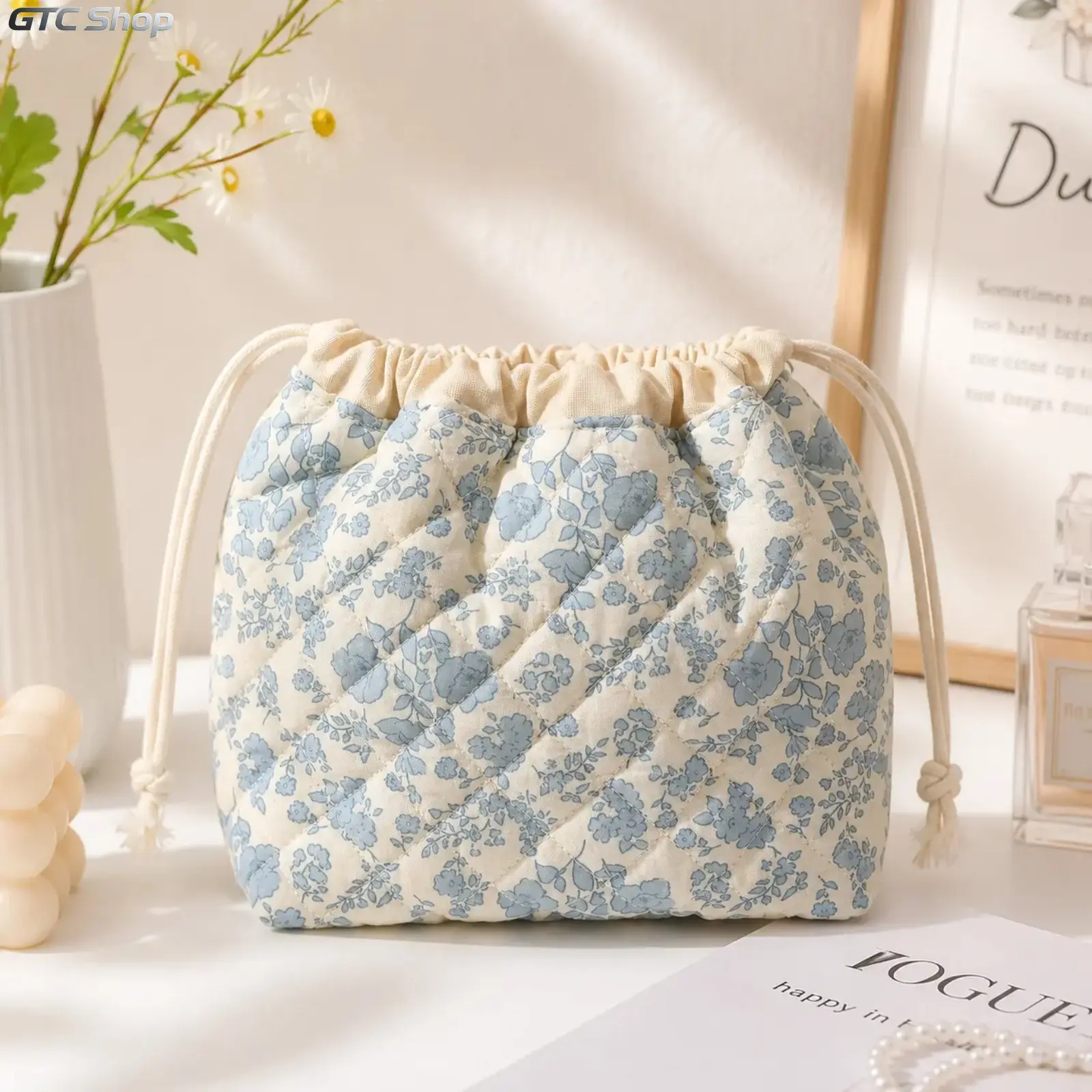Quilted Cotton Drawstring Makeup Bag - Cottagecore Coquette Look, Floral Print, Large Capacity Portable Camping Storage Pouch, Cute Girly Birthday Gift for Teen Girls, Cute Girly Gifts
