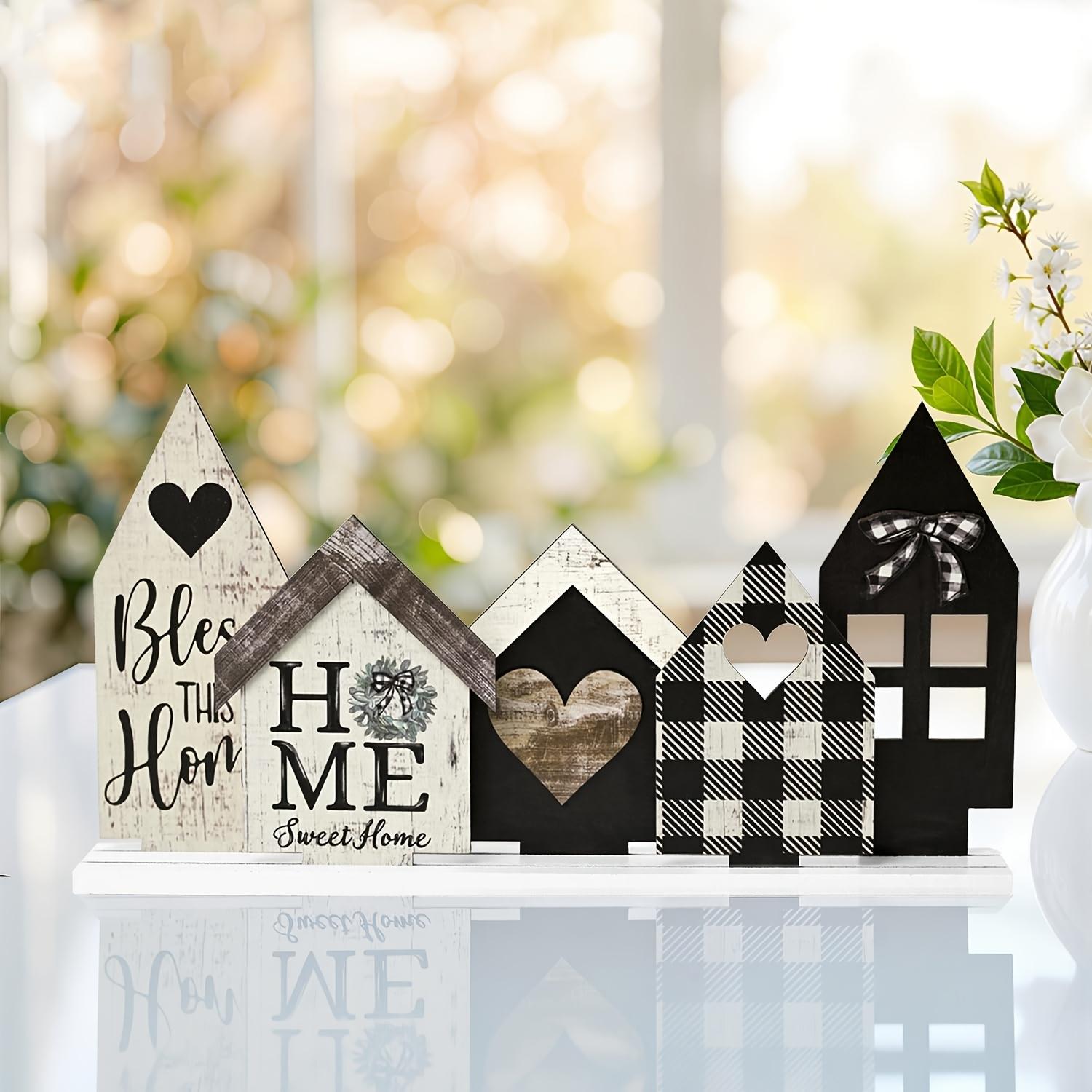 5 Piece Mini Wooden House Set, Nordic Style Home Decor, Vintage Holiday Decoration, Durable Wood, Handmade Look, Perfect Gift