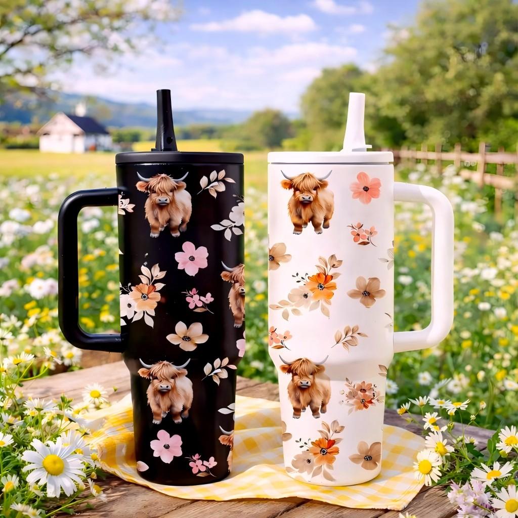 40oz Straw Handle Car Tumbler with Highland Cow Floral Print, Large Capacity Insulated Cup for Car Holder, Easy Sip Straw Lid, Comfortable Handle for Carrying, Keeps Drinks Hot or Cold for Hours, Aesthetic Country Style Design, Perfect for Daily Use, Comm