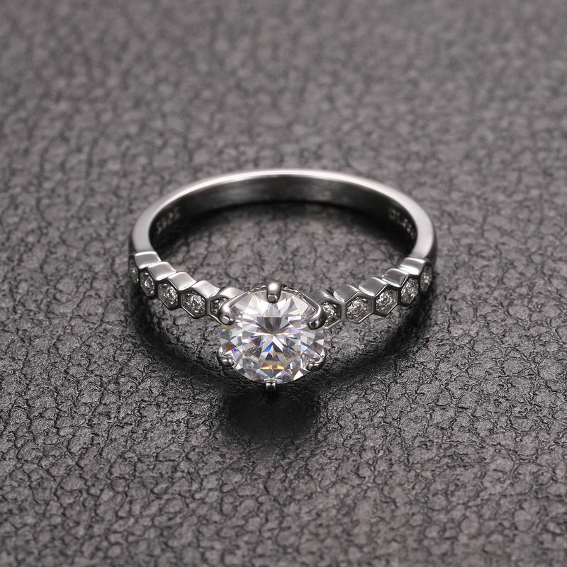 【#R42】925 Sterling Silver Synthetic Moissanite Ring, Women, 6 Prong Setting, D Color, Wedding Jewelry