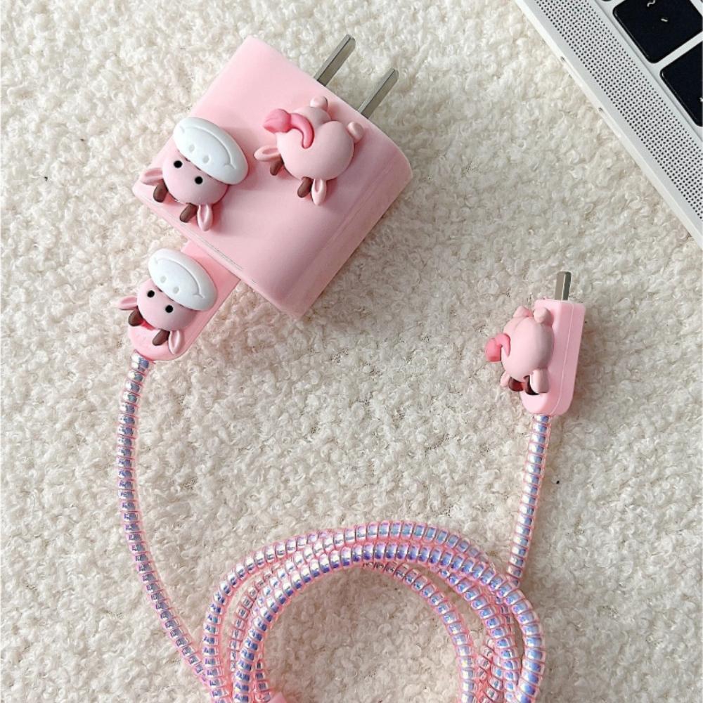 Cartoon cow cellphone charger protection cover, Cellphone accessory, data cable protection cover for iPhone 13/12/11 charger, winding device for 18/20W fast charging head to prevent breakage, gift for boyfriend/girlfriend