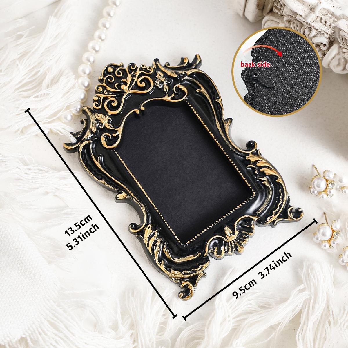 European-style mini hanging photo frame (can hold photos) vintage photo prop suitable for DIY wall decoration