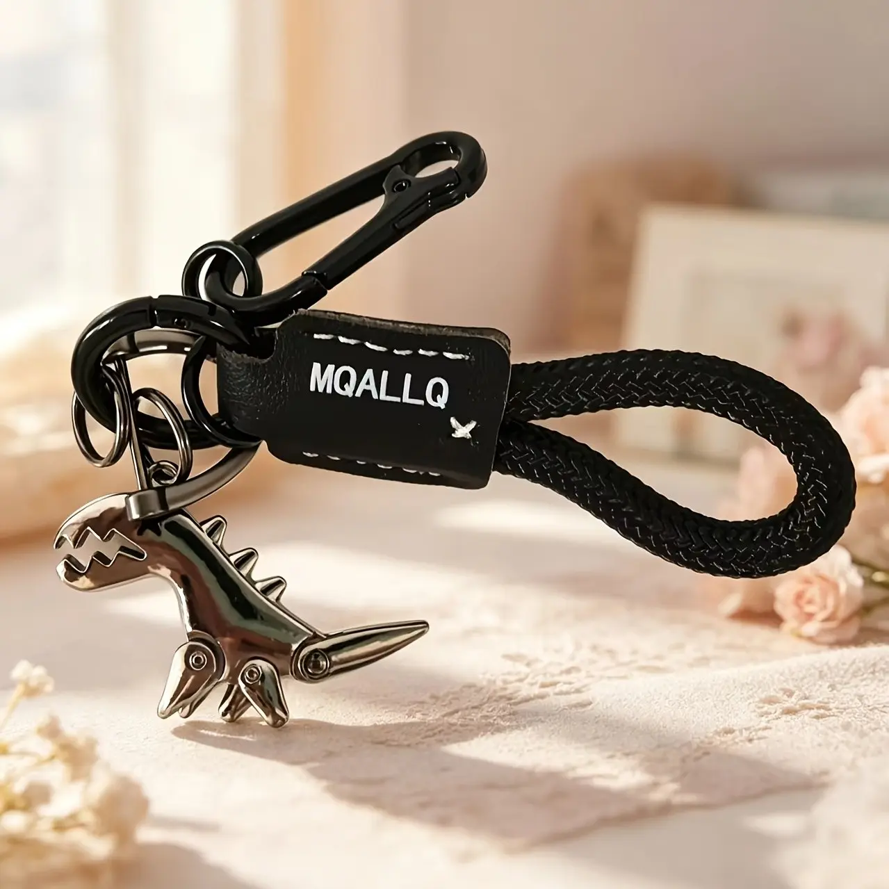 Creative Dinosaur Keychain with Braided Rope Pendant, Unisex, Durable, Fashionable Accessory, Perfect Gift for Halloween and Christmas