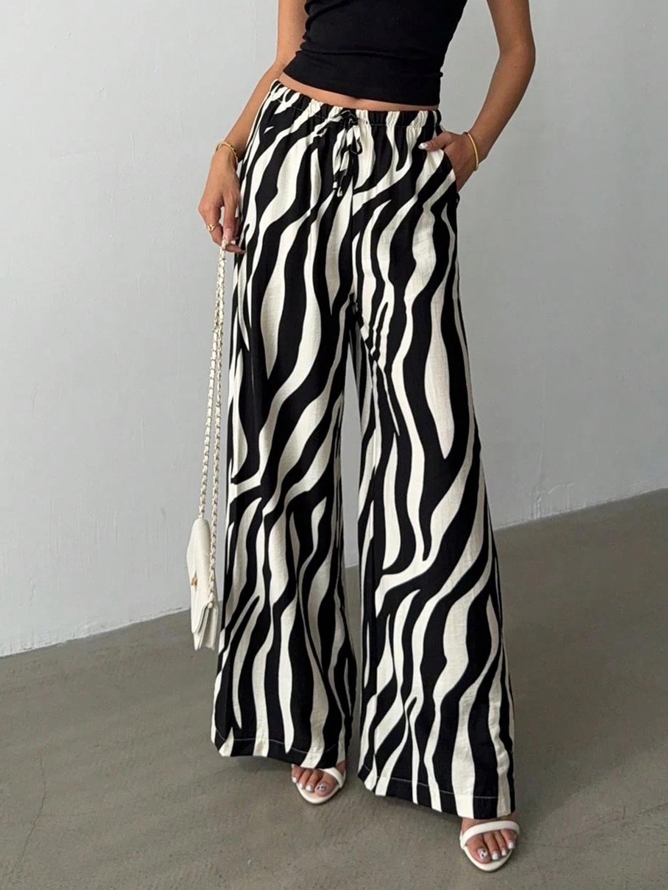 Women's Wide Leg Geometric Pants, Fashion, Drawstring Adjustable & Large Capacity Pockets, Lightweight Breathable Fabric, Casual Streetwear for All Seasons