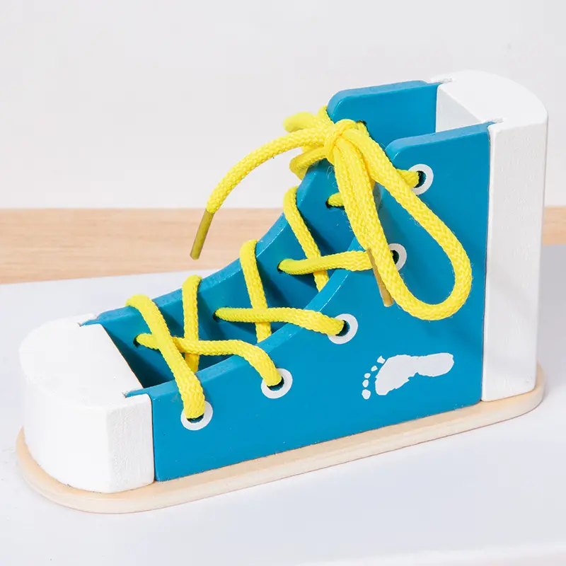 Wooden Shoe Lacing Toy, Shoe Laces, Educational Craft Kit for Kids, Creative DIY Project, Perfect Gift for Children, Enhances Fine Motor Skills