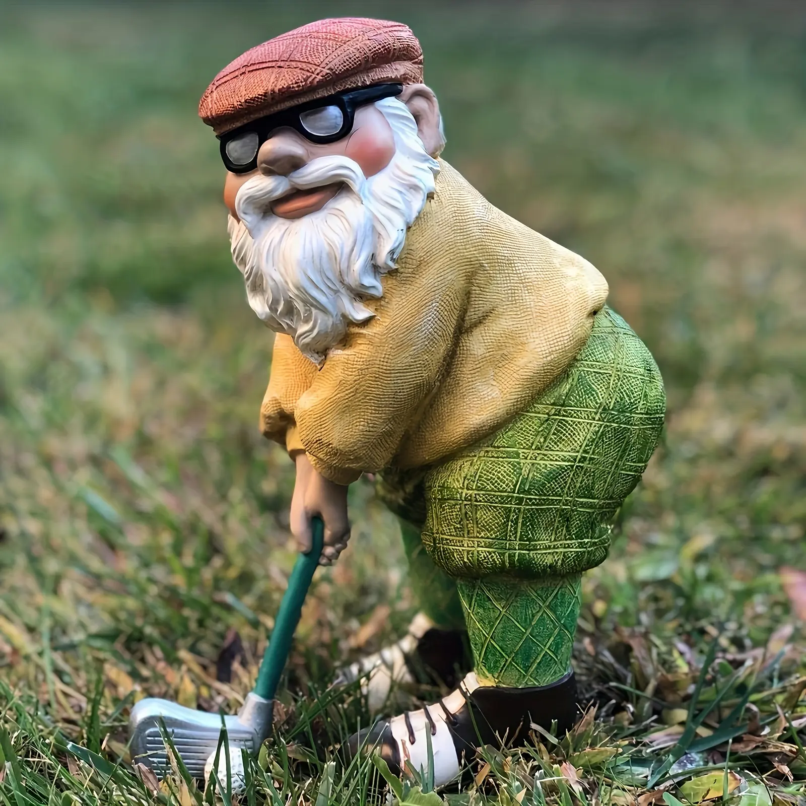 Whimsical Decorative Golfing Gnome Statue - Resin, Freestanding Floor Mount, Durable Battery-Free Lawn Ornament, Ideal for Outdoor Garden, Perfect Thanksgiving Gift Ideas, Home Supplies Decor