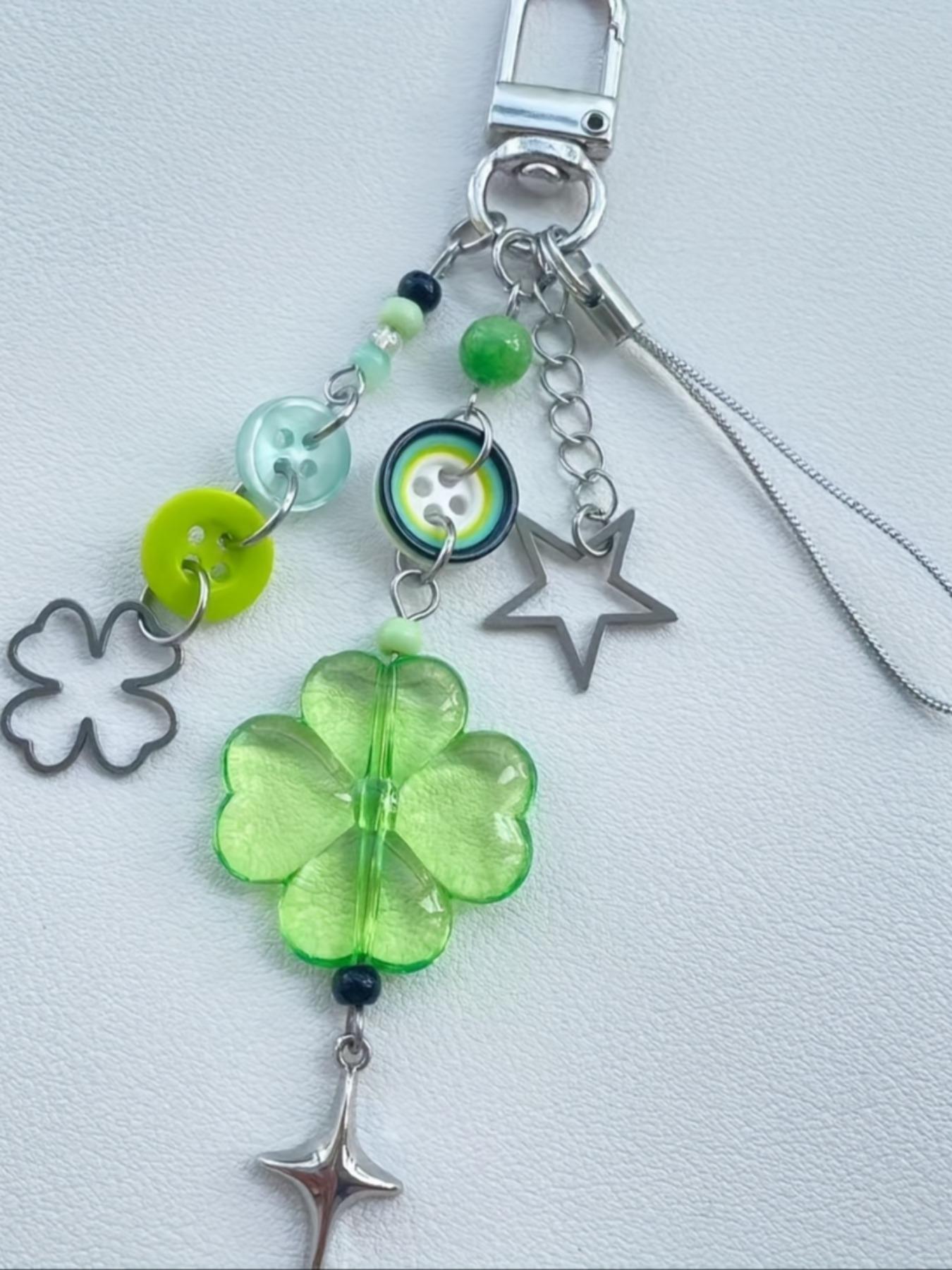 Lucky Clover Beaded Phone Strap, Handmade Transparent Flower Leaf Star Keychain, Soft Tone Design, Fashion Accessory, Fantasy Jewelry