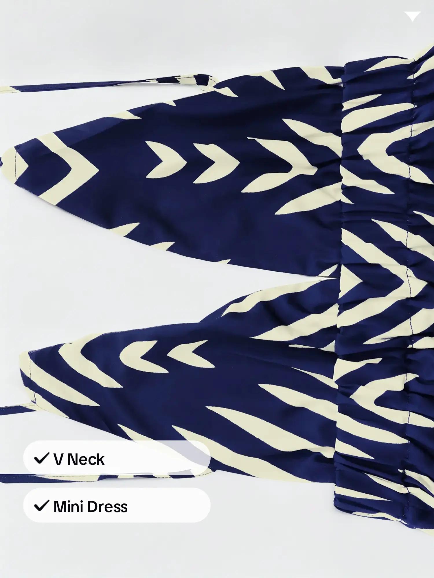 Women's Chevron Print Tie Back Dress, Fashion Casual Halter Neck Sleeveless A Line Dress for Daily Outdoor Wear, Dresses for Women, Women Dress for Summer, Casual Chic Sleeveless Womenswear