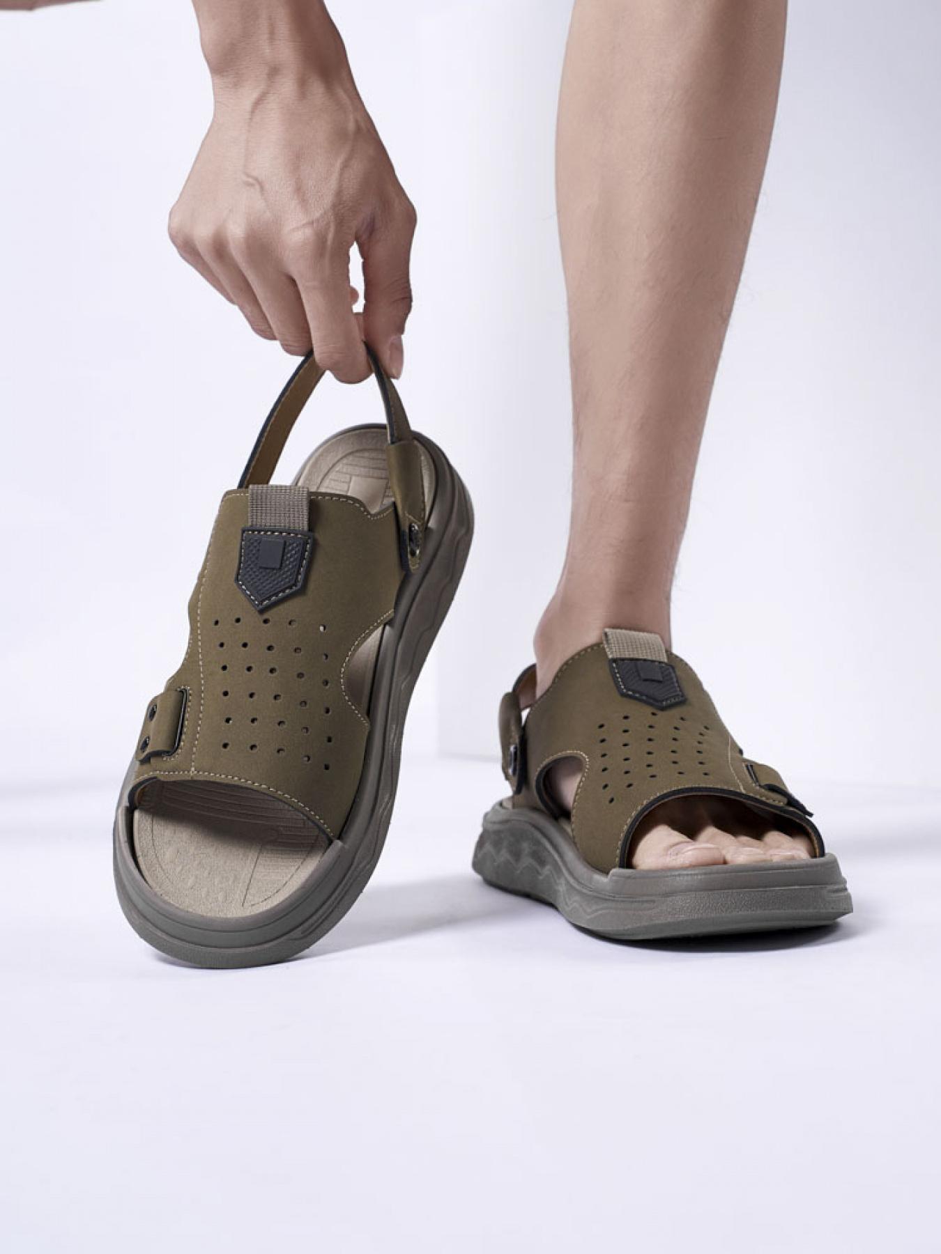 Men's Solid Color Dual-Wear Velcro Closed-Toe Sandals Thick-Soled Breathable Beach Shoes Non-Slip Wear-Resistant Outdoor Water-Resistant Sandals