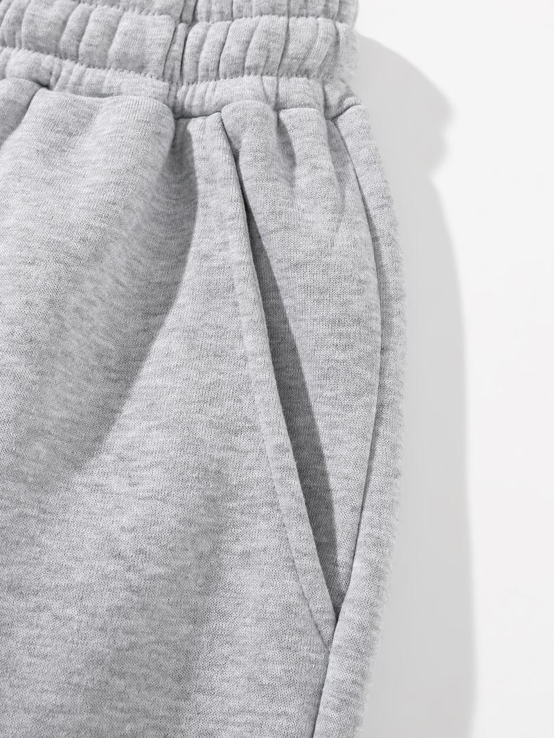 Men's Half-Zip Hoodie with Shorts Two-Piece Set, Streetwear Tracksuit Set, Basic Style Comfortable and Warm Sports Jogging Set, Suitable for Daily Wear, Outdoor Activities, Running and Workouts – Available for Men and Women.