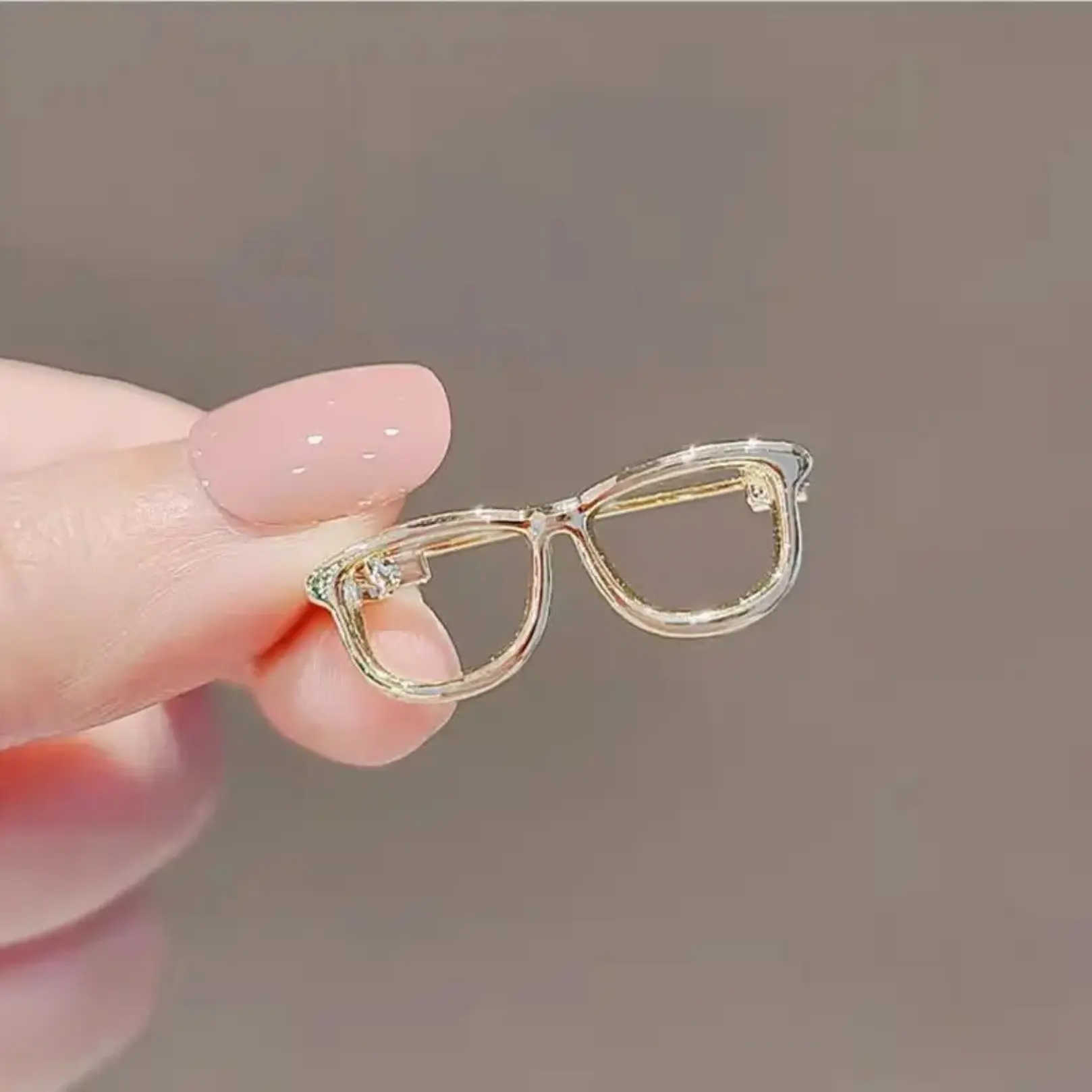 2-Pack Multi-Function Safety Pins | Durable Alloy Design, Gold - Suitable for Sewing and Knitting, Clothing Alteration, Handmade Materials | Stylish and Practical