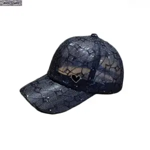 Trendy Sequin Love Mesh Baseball Cap for Women & Men – Korean Style Hollow Breathable Sun Hat, Lightweight Unisex Outdoor Hat for Summer, Travel, Daily Casual, Streetwear, Sports, Beach & Everyday Wear