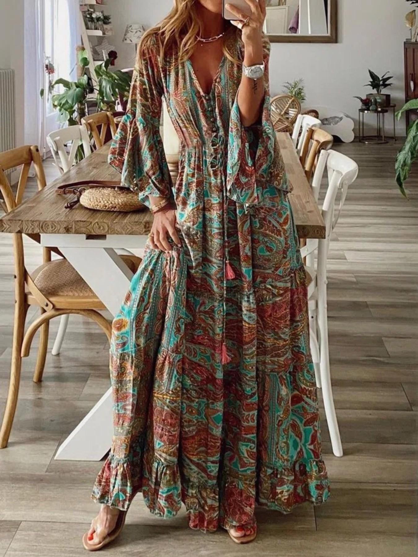 Plus Size Boho Floral V Neck High Waist Dress, Loose Fit Long Romatic Print, Beach Vacation Wear for Plus Size Girls
