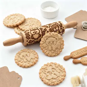 Forest animals Printing Rolling Pin, Embossing Rolling Pin,Laser Engraving Rolling Pin, Biscuit Decorating Roller,Suitable for Christmas Gifts