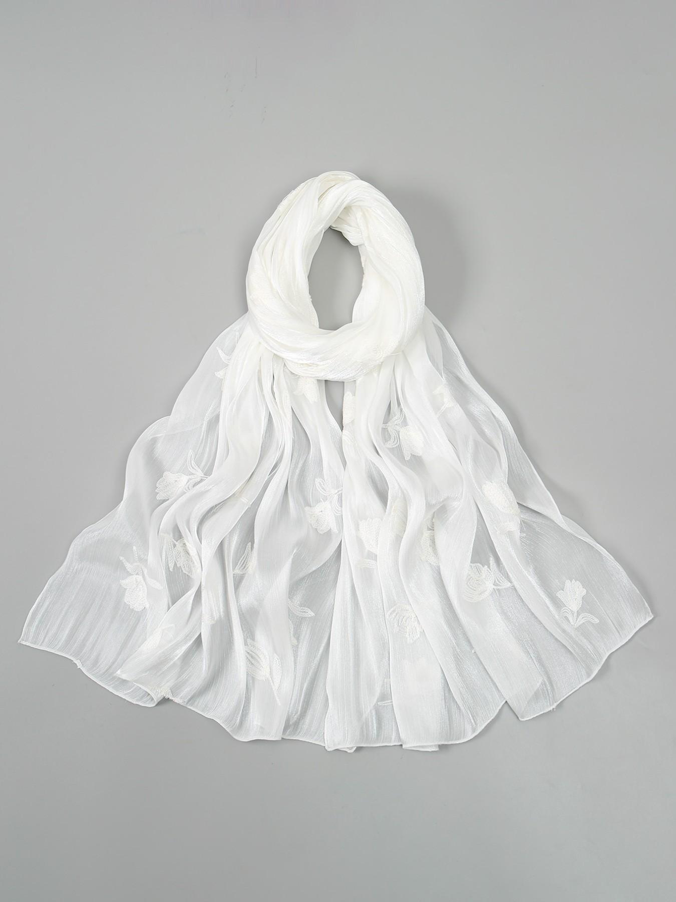 Women's Rose Floral Print Headscarf, Boho Style Beach Sunshade Wrap, Shimmer Satin Silk, Elegant Hijab for Daily Wear, Outdoor Leisure