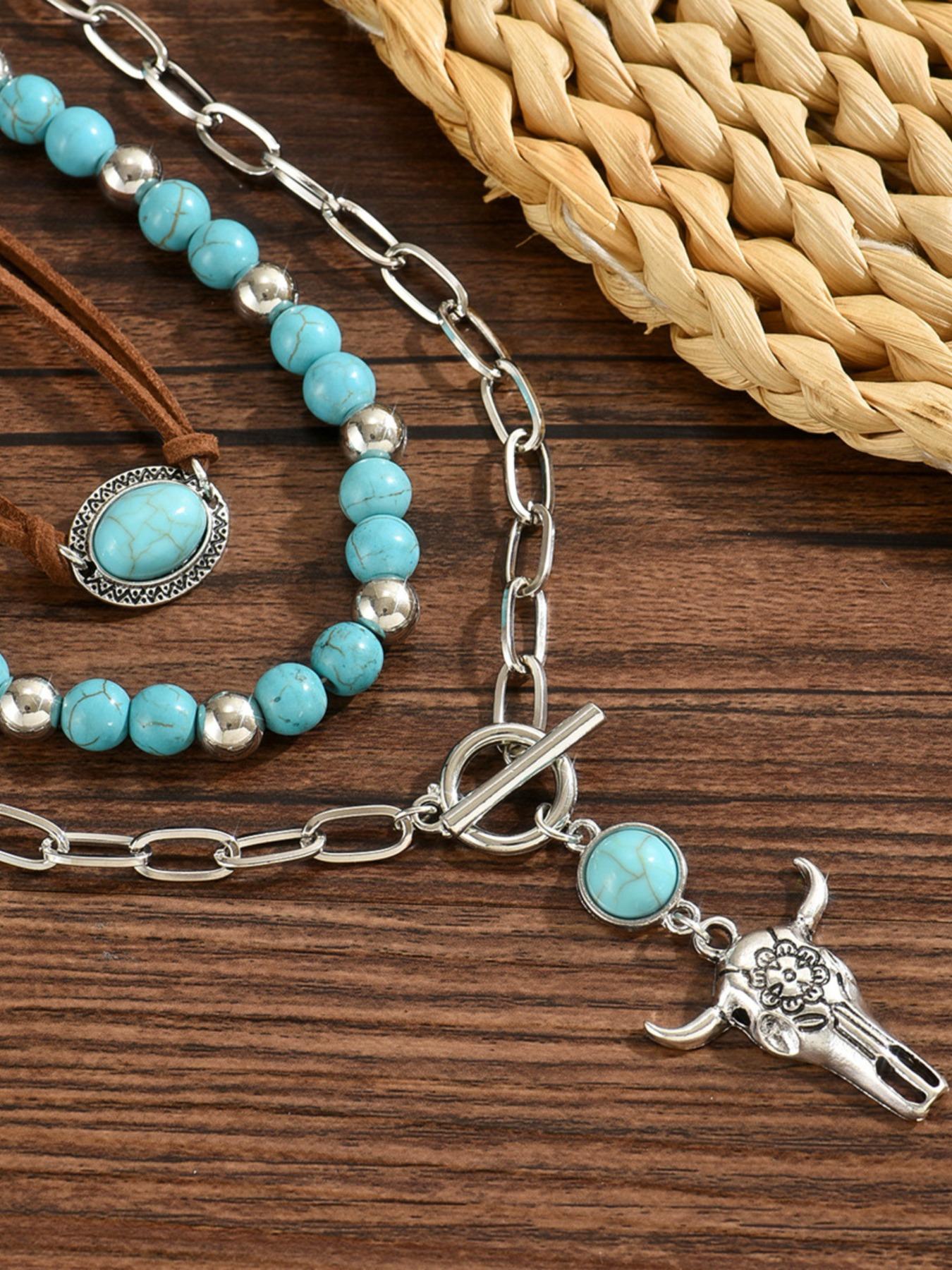 Western Cowboy Necklace Set for Women – Vintage Bull Head Turquoise Pendant with Velvet Choker & Rope Chain Collarbone Necklace, Boho Southwestern Layered Jewelry for Halloween Thanksgiving Christmas New Year Party