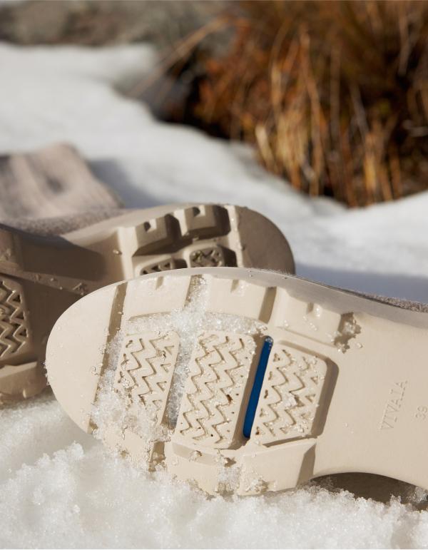 VIVAIA Women/Girls Round-Toe Knee-High Platform Chunky Wedge Boots, Celeb Fav Boots (Eduarda)