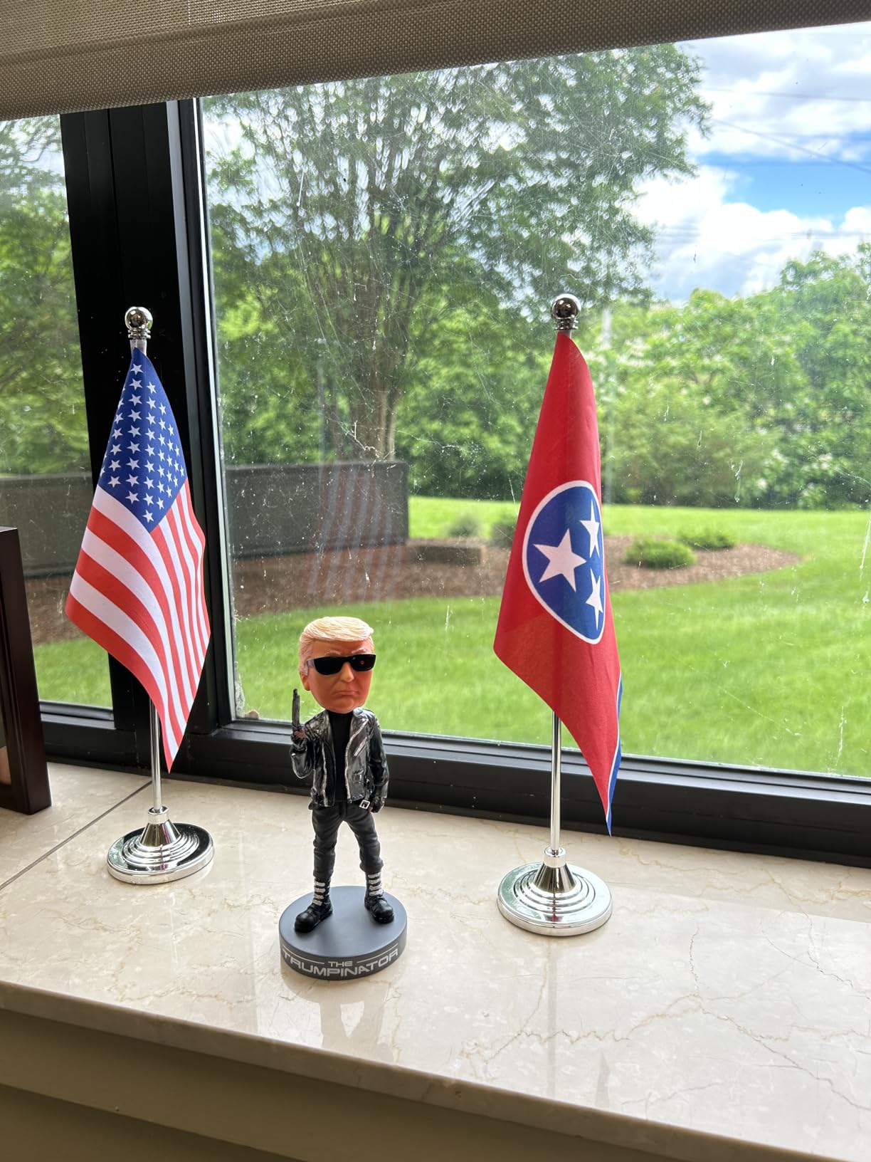 Donald Trump Collectibles - Proud Patriot Trumpinator: Donald Trump's 2024 Shaking Head Movement, Dedicated to Trump Supporters and Patriotic Americans | Ranked First Trump Gift