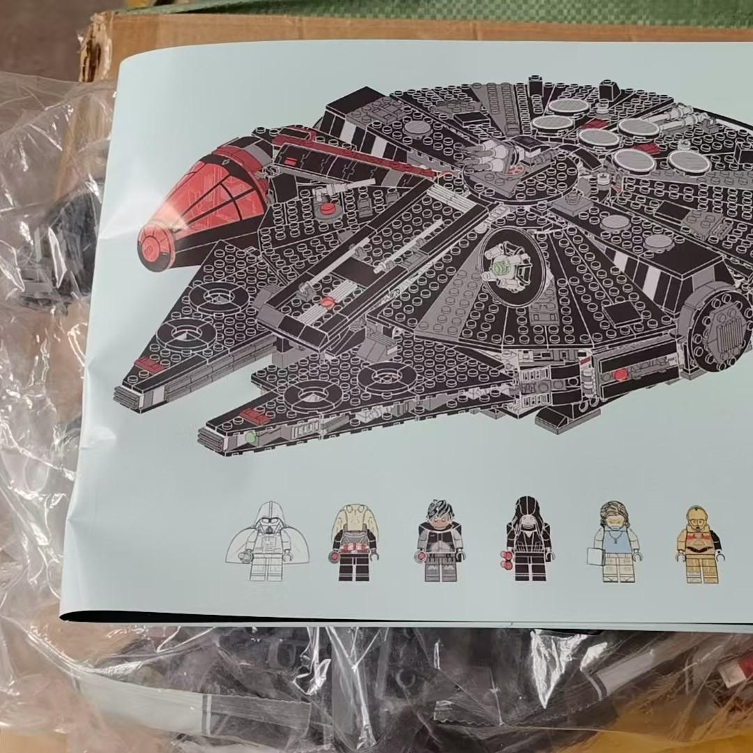 New Arrival 1579 Pieces Dark Falcon Millennium Series Spacecraft Building Set, Enhances Kids' Manual Skills, DIY Model Kit, Child Toy Gift