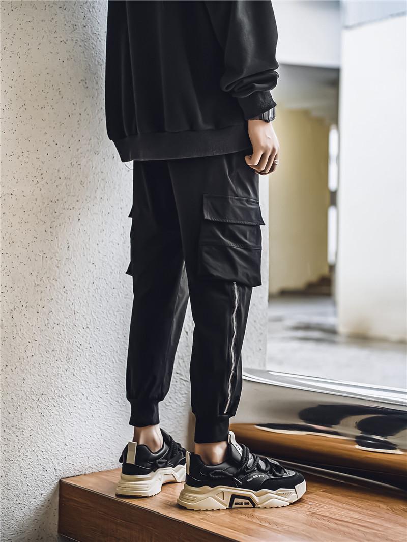 Low-top round toe lace-up casual men's shoes with color-blocking design, available in green and black. Versatile and comfortable running shoes suitable for all seasons, ideal for daily wear, sports and hiking.