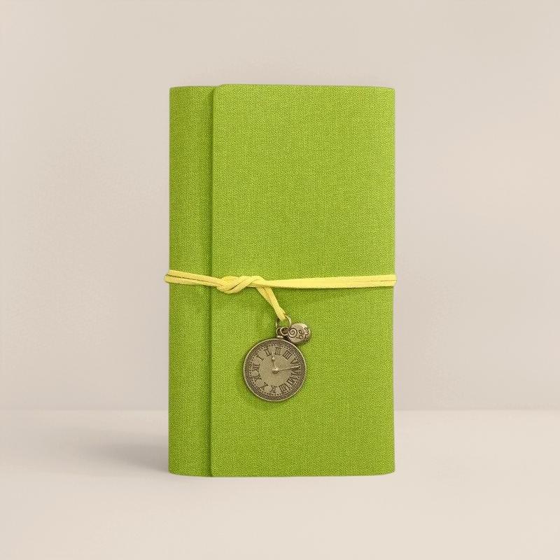 A6 Spiral Notebook Creative Design, Vintage Style Journal for Students, Includes 80 Sheets 160 Pages, Ideal for Notes & Meeting Records