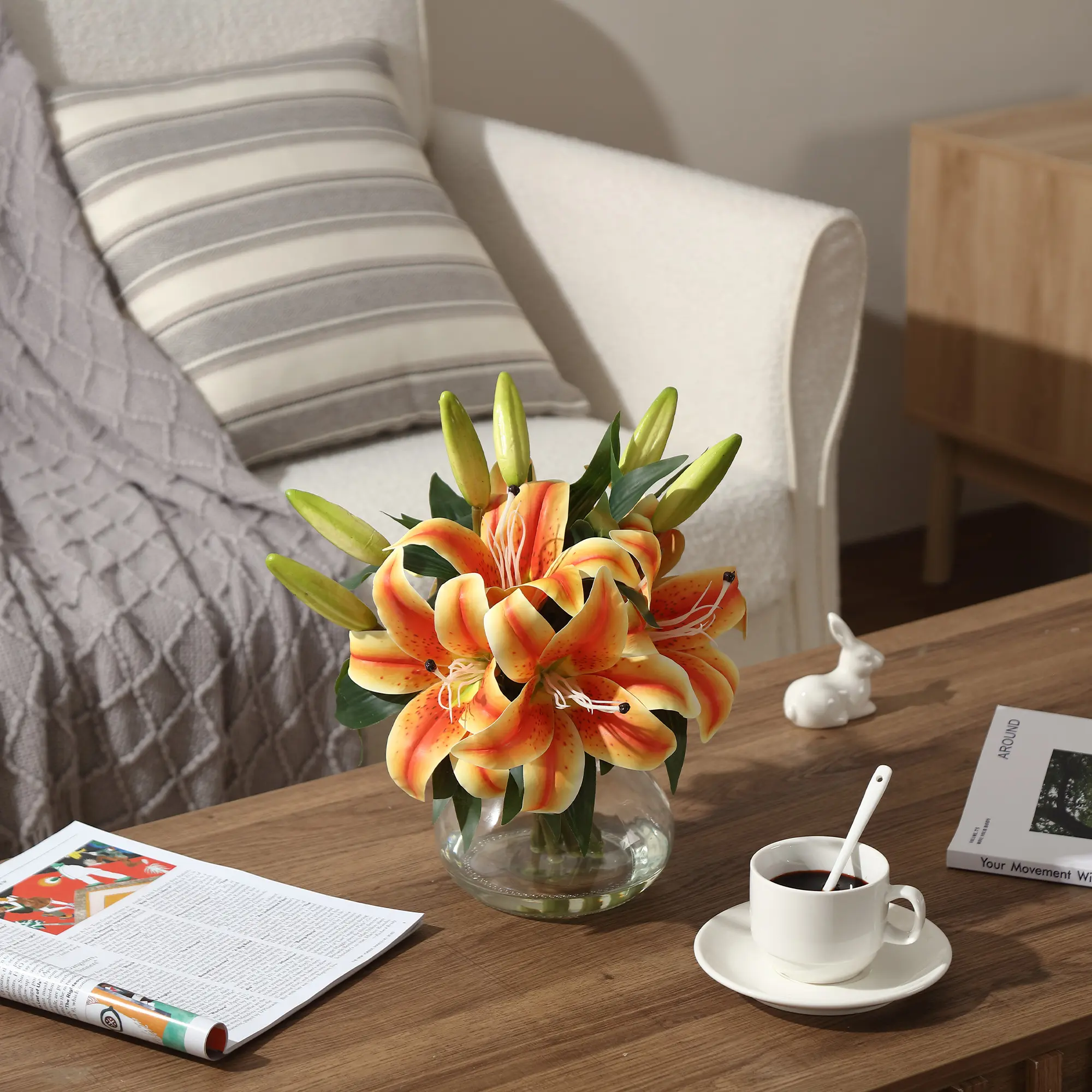 Lifelike Silk Artificial Tiger Lily Stems, Orange and Yellow Fake Flower Blooms, Low‑Maintenance Floral Decor for Home, Desk, Office and Wedding Table Centerpieces