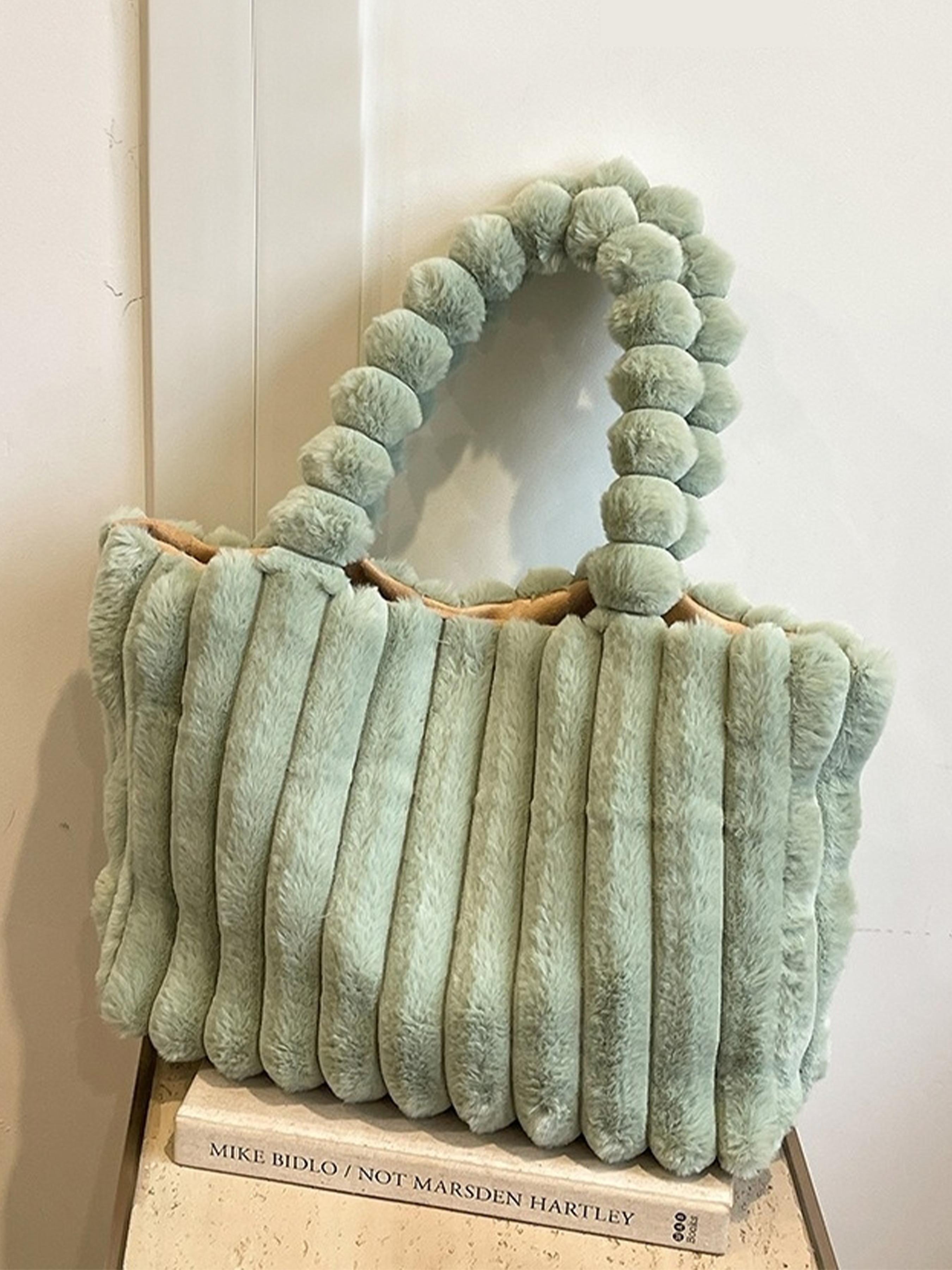 Valentine's Day Large Capacity Plush Tote Bag, Fashion Multi-Purpose Women's Shoulder Bag, Crossbody Tote Bag, Perfect for Winter, Stylish Spacious Handbag