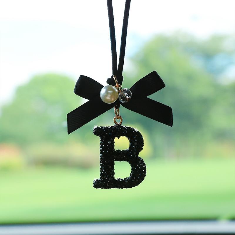 Fashion Bow Car Pendant, Letter Design Rearview Mirror Decoration, Perfect Gift for Holidays & Birthdays, Elegant Auto Accessory, Girly Car Accessories