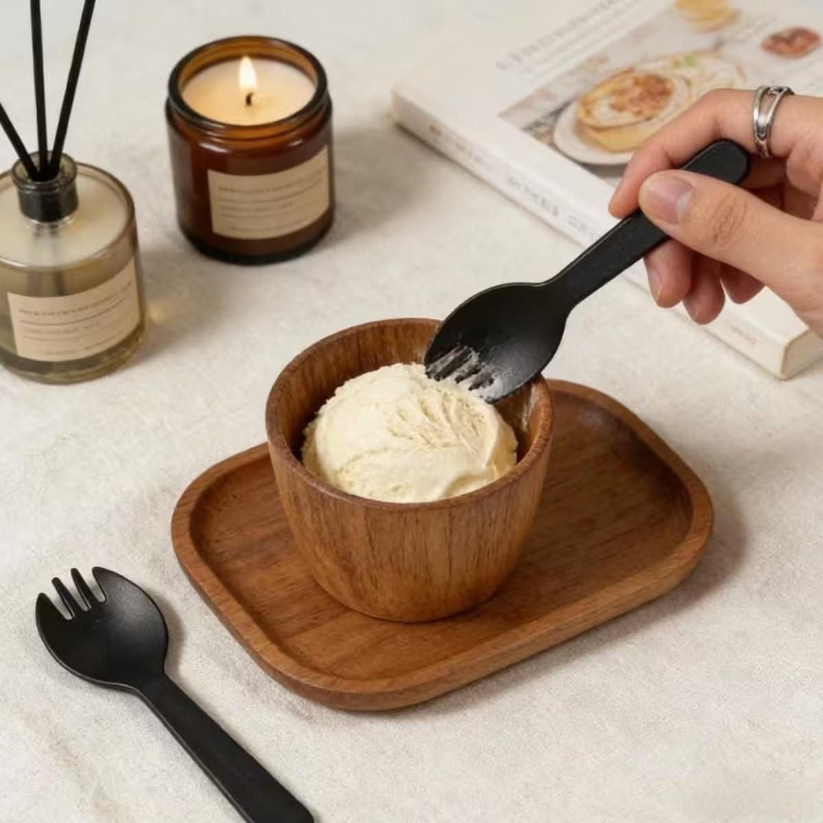 50/100/300/500pc black fork and spoon, perfect for desserts, ice cream, cakes, mousse, pudding, durian, fruit salad, etc., are the best choice for New Year, Valentine's Day, family gatherings, and outdoor camping