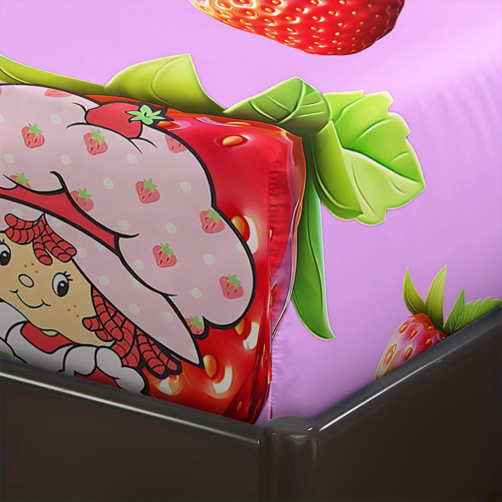 Sparkle Strawberry Shortcake Fitted Sheet Set, 3 Pcs Ultra Soft Wrinkle Resistant Bed Sheets with 360° Snug Fit, Pink Kawaii Strawberry Print Fitted Sheet for Kids Bedroom, Full Size