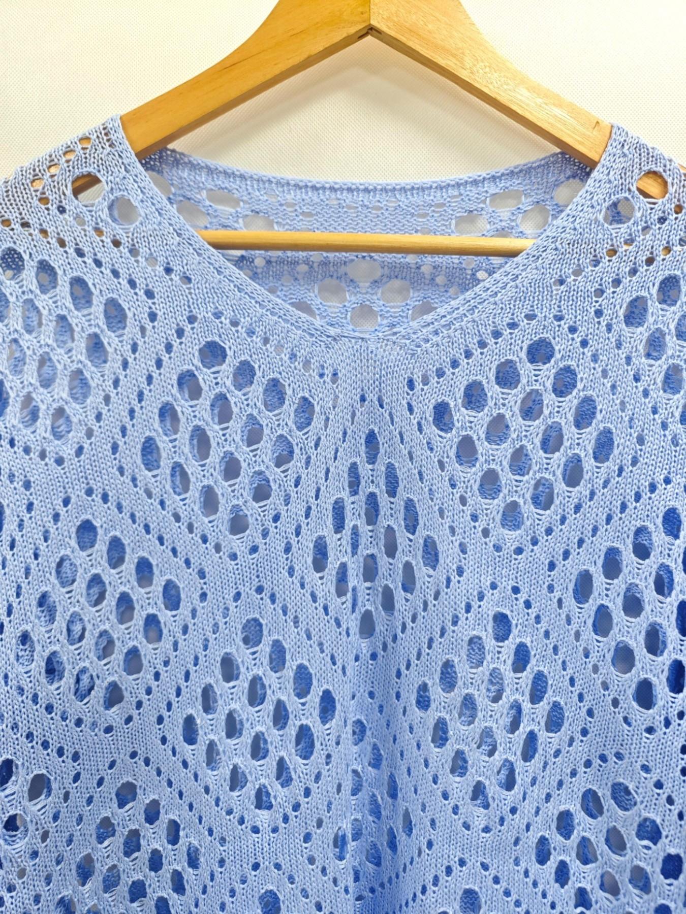 Women's V Neck Batwing Sleeve Crochet Hoodie Tops, Lightweight Hollow Out Design, Perfect for Summer Vacation, Casual Loose Fit