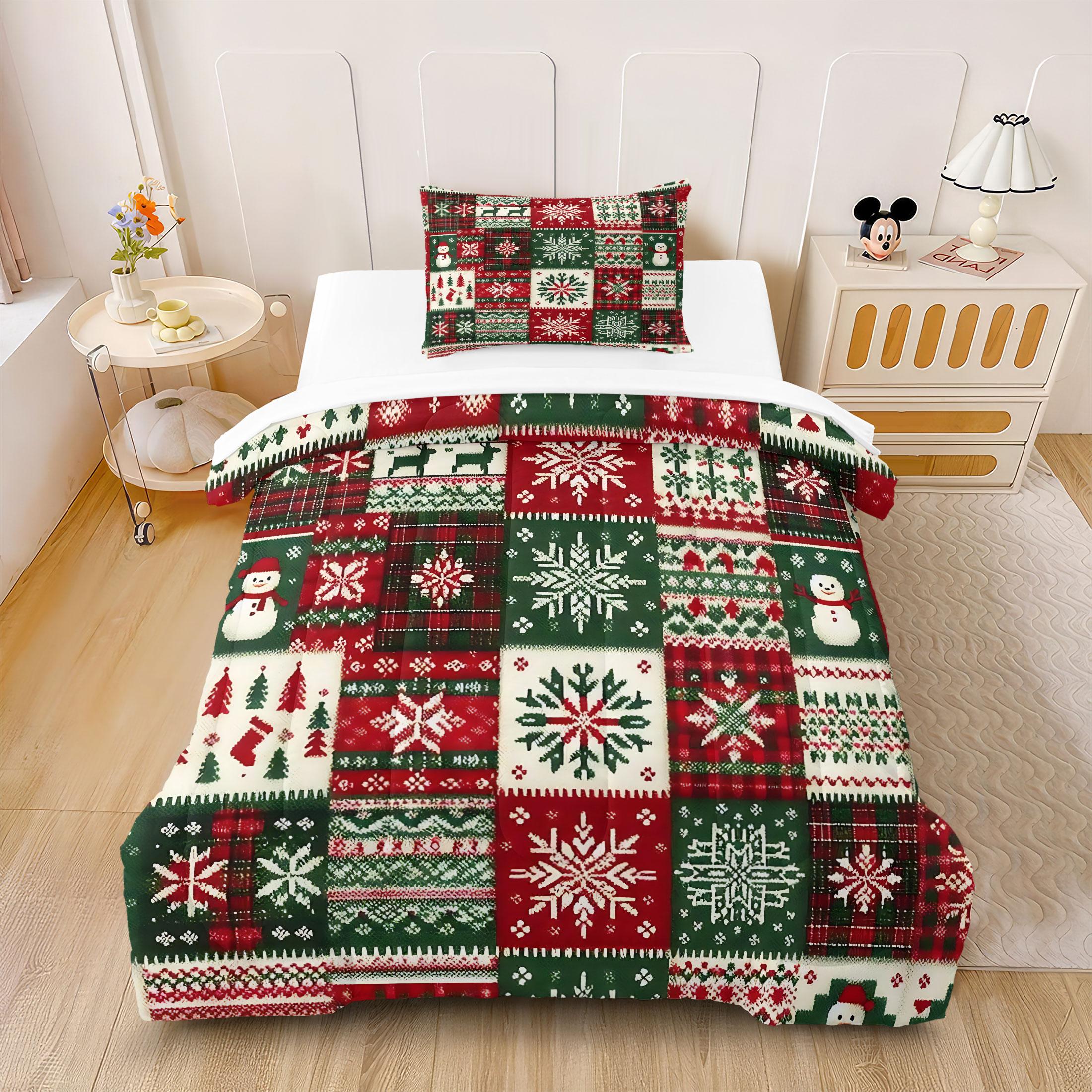 Christmas Patchwork Comforter Set, Festive Quilted Bedding Set with Snowmen, Reindeer, and Snowflakes, Cozy Holiday Decor for a Joyful Bedroom, Perfect for Winter and Holiday Celebrations, with 1 or 2 Pillowcase No Pillow Core, Bed Sheet Sets