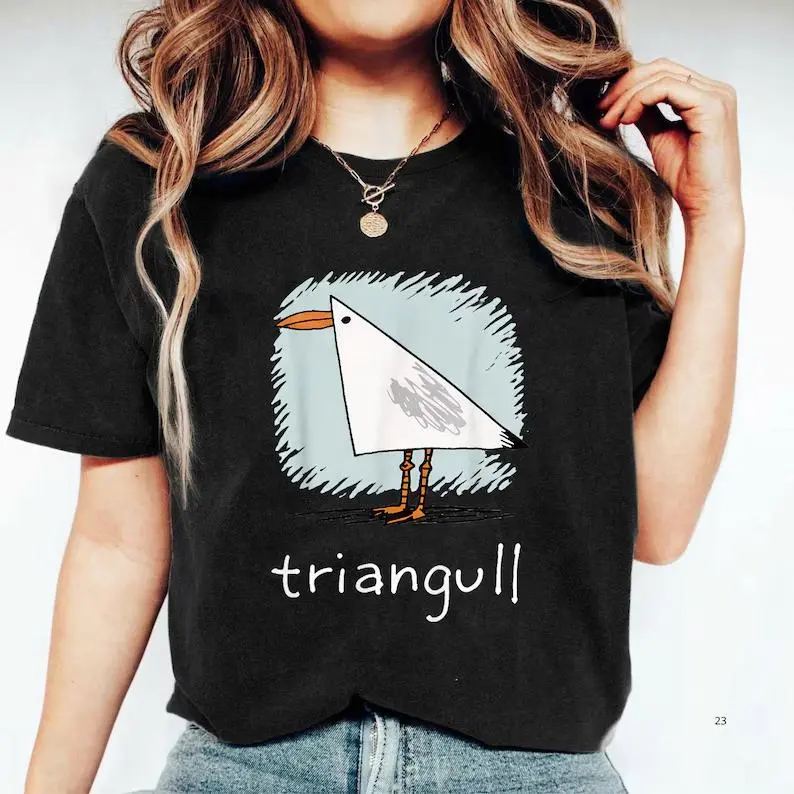 Cute Triangull Triangle Seagull Graphic T‑Shirt, Oversized Comfort Cotton Short Sleeve Top, Funny Pun Seagull Cartoon Printed Craft Tee, Fashion Casual Outfit, Valentine’s Day Gift For Him Her, Best Holiday Present For Pun Lovers Family Friends