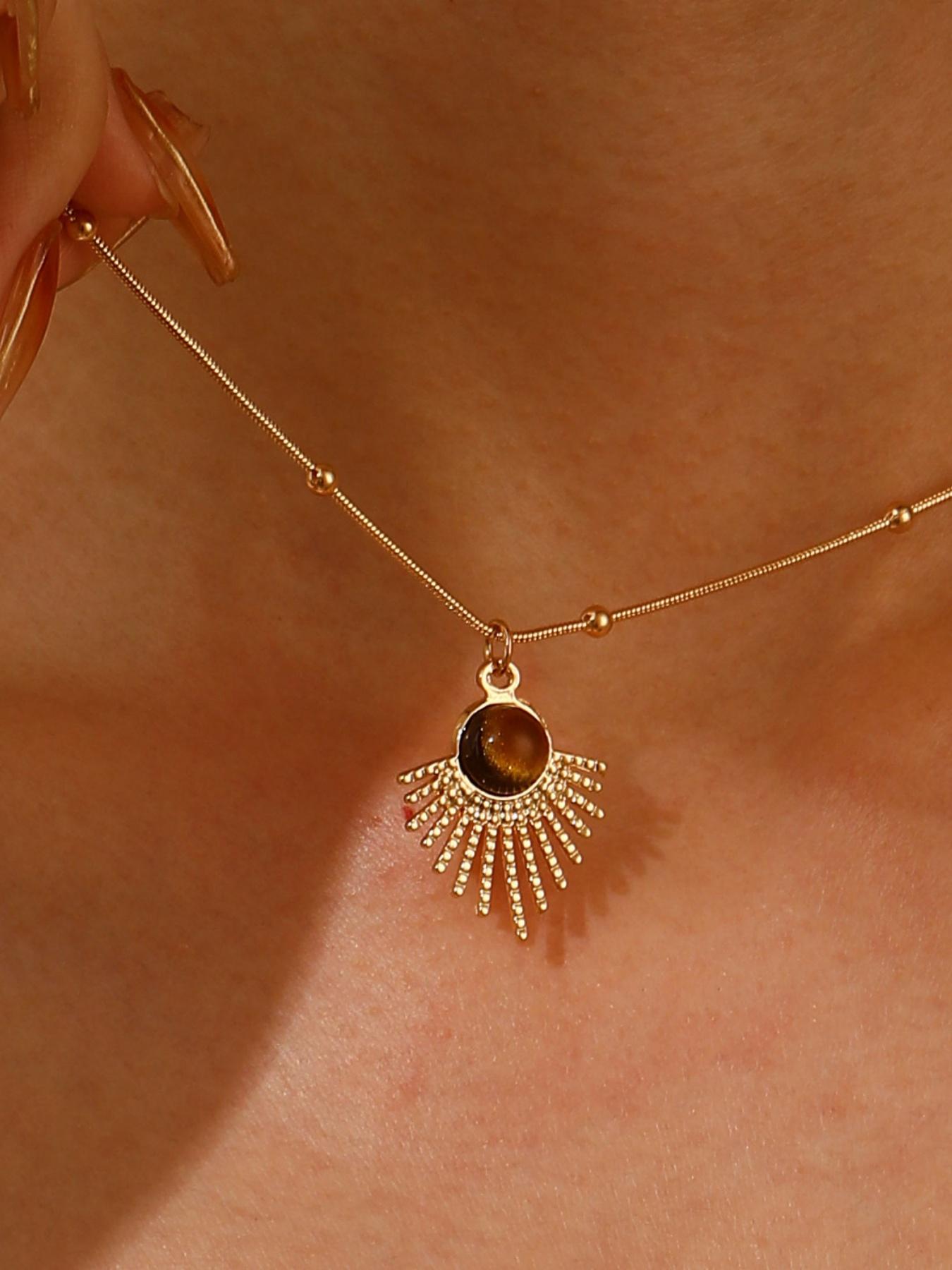 Meleard Tiger Eye Stone Necklace, High-End Unique Shirt Accessory Vintage Pendant Necklace, Suitable for Daily Wear