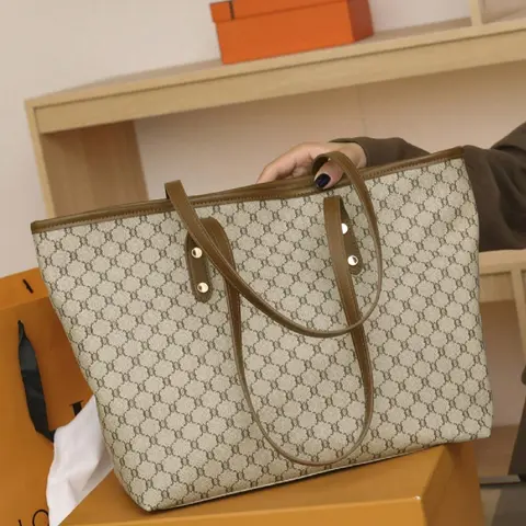 Fashion All Over Presbyopia Pattern Zippered Tote Bag, Casual Versatile PU Leather Zipper Shoulder Bag for Women, Trendy Casual Commuting Bag for Daily Used, Casual Everyday Bag, Fashionable Patterned Bag, Fashionable Versatile Purse, Stylish Tote Bags