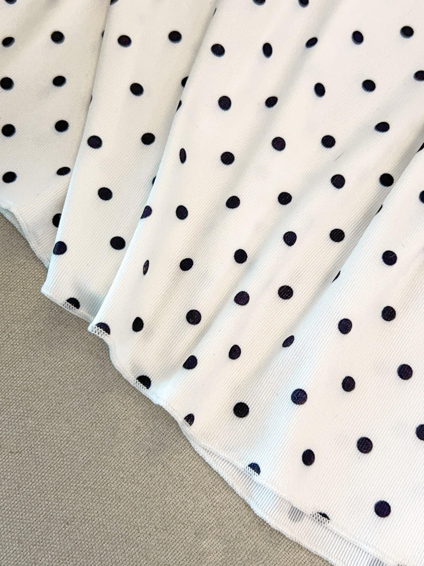 Plus Size Women's Sleeveless Polka Dot Off-Shoulder Casual Tank Top, Vintage Style, Loose Fit, Perfect for Daily Wear, Dates, Parties