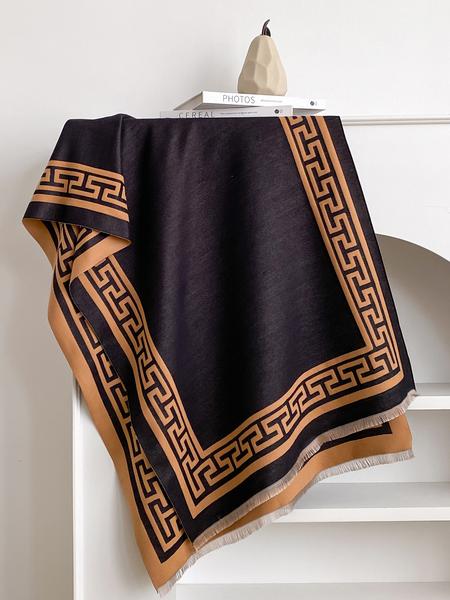 Geometric Print Textured Blanket Scarf with Fringe Trim, Soft Warm Shawl for Fall & Winter, Fashion Accessory for Women & Girls